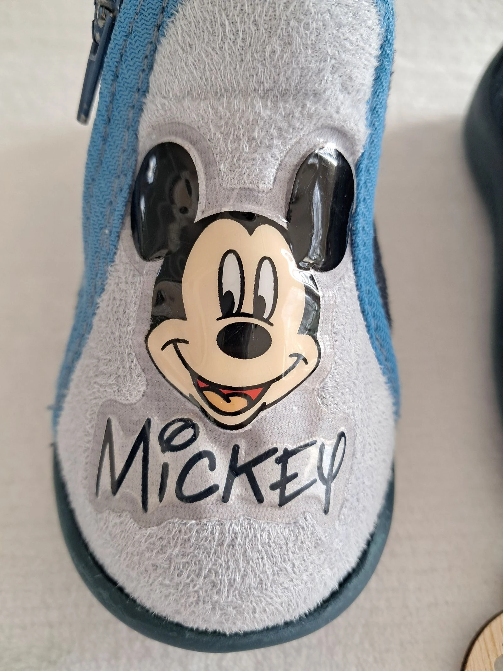 Zapatilla Mickey talla 20 – photo 5